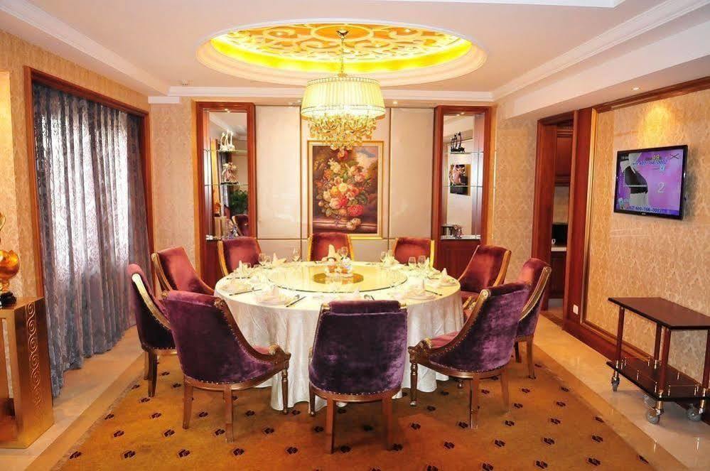 Picturesque Hotel Уси Экстерьер фото