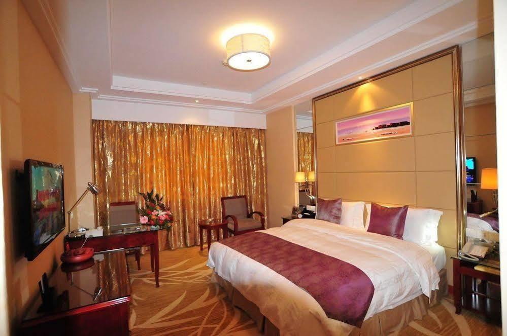Picturesque Hotel Уси Экстерьер фото